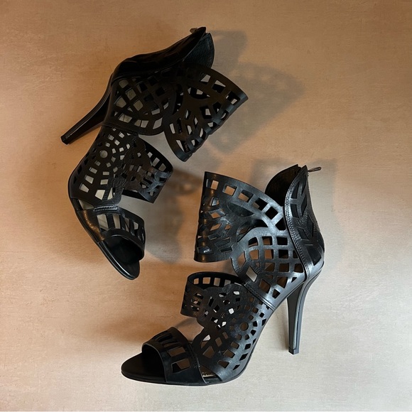 BCBG Black Maven Cutout Shootie Heels Sandals 10 - Picture 10 of 11